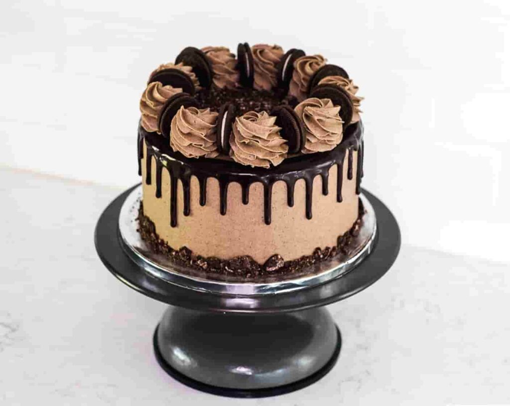 चॉकलेट केक कसा बनवायचा / चॉकलेट केक रेसिपी / homemade chocolate cake recipe / chocolate cake recipe / चॉकलेट केक डिझाईन 